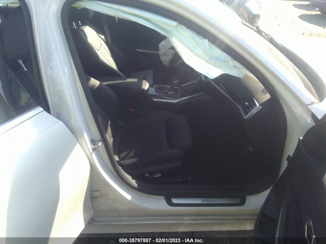 BMW 3 Series 330i 2020 3MW5R1J01L8B22776 Image 6