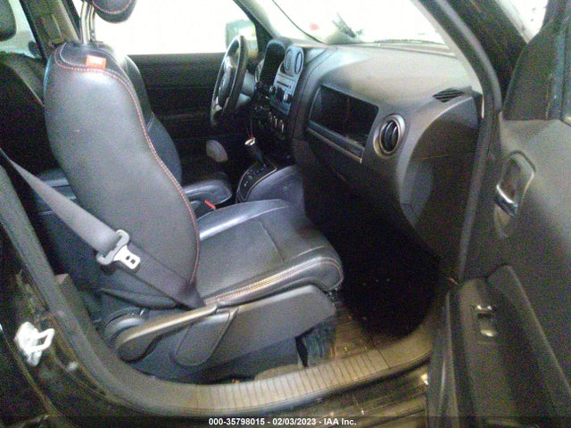 1C4NJPBB0GD790784 Jeep Patriot 75th Anniversary