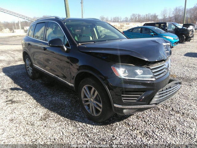 2015 Volkswagen Touareg, VIN: WVGEF9BP7FD007673