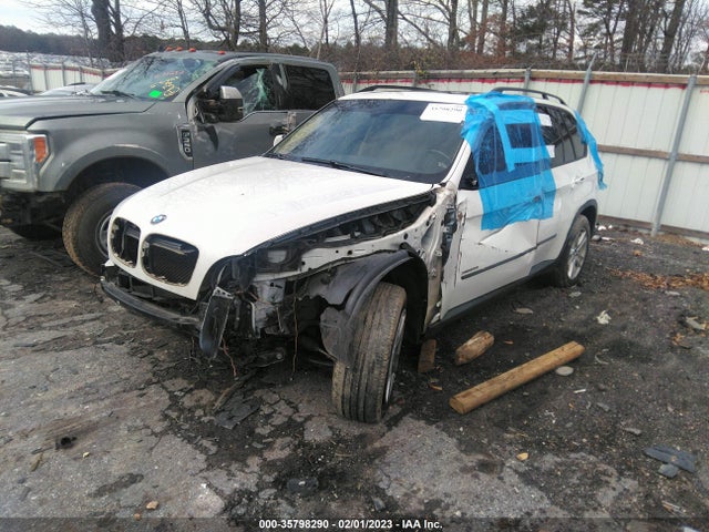 BMW X5 Xdrive35i 2013 5UXZV4C53D0B08322 Image 2