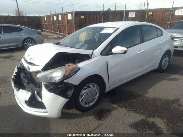 2015 KIA FORTE LX VIN: KNAFX4A66F5393902