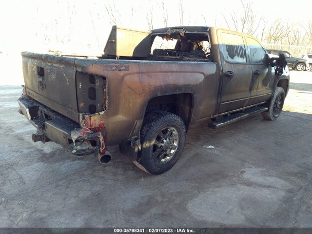 2015 CHEVROLET SILVERADO 2500HD LT VIN: 1GC1KVE84FF612427