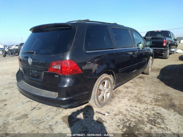 2010 VOLKSWAGEN ROUTAN SE VIN: 2V4RW3D13AR184499
