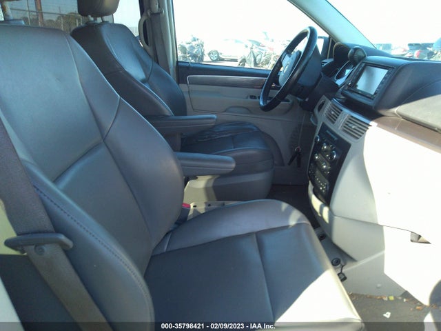 2010 VOLKSWAGEN ROUTAN SE VIN: 2V4RW3D13AR184499