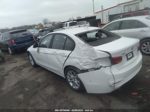 BMW 3 Series 320i Xdrive 2017 WBA8E5G58HNU41650 Image 5