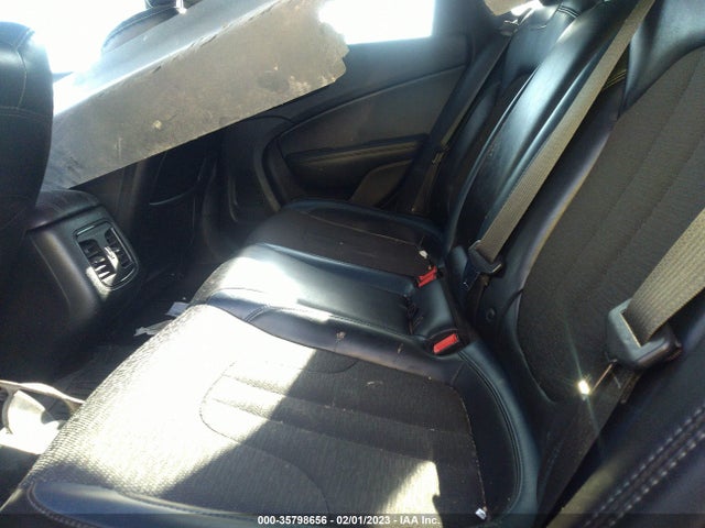 1C3CCCBGXFN518522 Chrysler 200 S