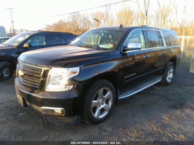 2015 Chevrolet Suburban, VIN: 1GNSKKKC7FR153945