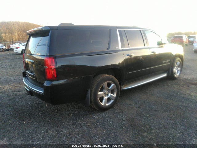 2015 Chevrolet Suburban, VIN: 1GNSKKKC7FR153945