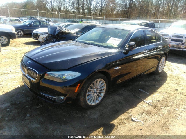 BMW 5 Series 535i 2013 WBAFR7C5XDC828719 Image 2