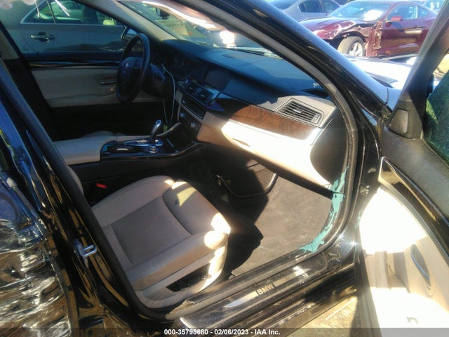 BMW 5 Series 535i 2013 WBAFR7C5XDC828719 Image 6