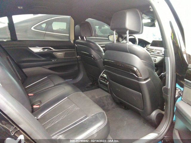 BMW 7 Series 740i 2017 WBA7E2C30HG741119 Image 8