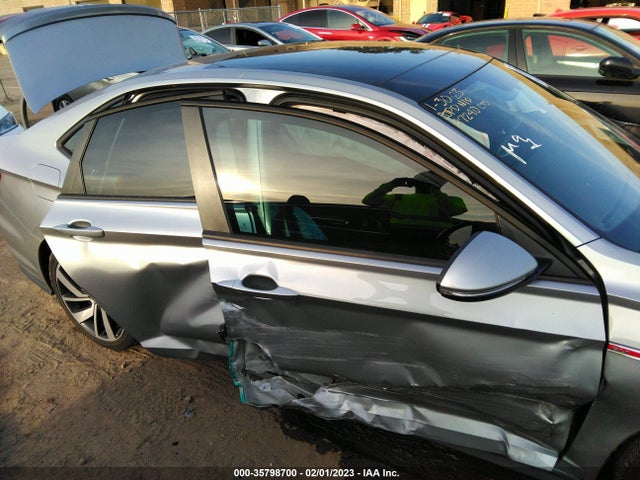 3VW6T7BU5LM077536 Volkswagen Jetta Gli S/autobahn
