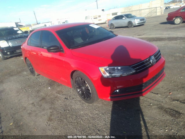 2015 Volkswagen Jetta, VIN: 3VWD17AJ5FM426400