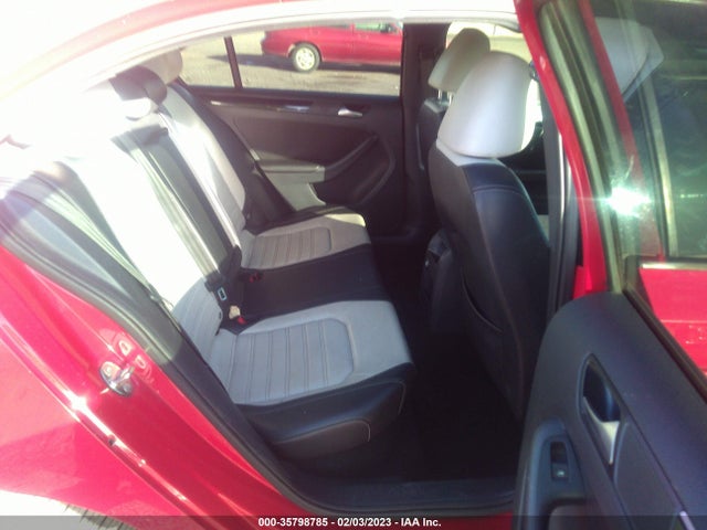 2015 Volkswagen Jetta, VIN: 3VWD17AJ5FM426400