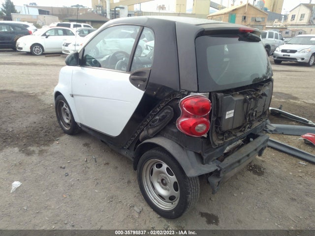 2014 SMART FORTWO PURE/PASSION VIN: WMEEJ3BAXEK756216