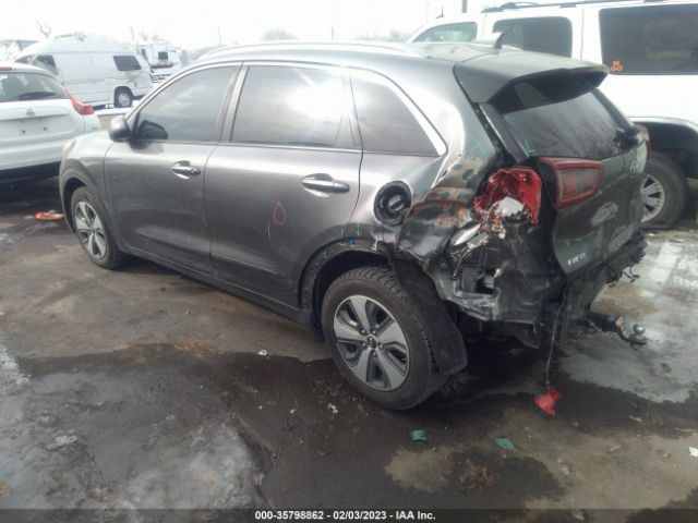 KNDCB3LC1H5091597 KIA NIRO LX