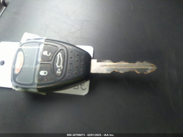 Chrysler Pacifica 2006 2A4GM68406R833738 Image 3