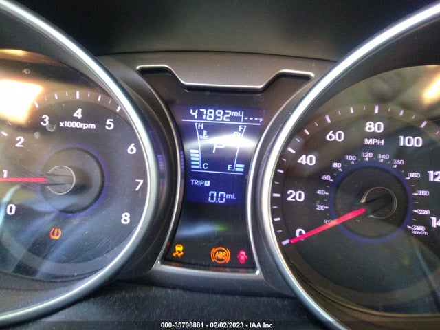 2017 Hyundai Veloster, VIN: KMHTC6AD5HU316907