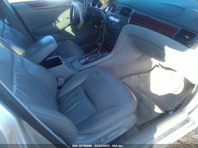 JTHBF30G820053777 Lexus ES 300