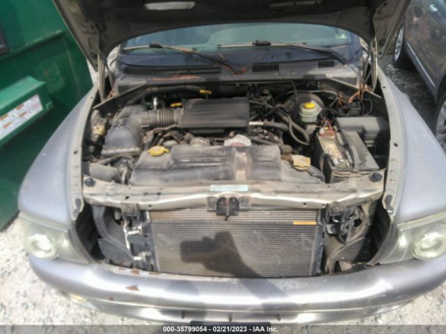 1B4HS28N2YF160282 Dodge Durango