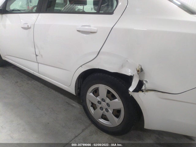 Chevrolet SONIC LS 2013 1G1JA5SGXD4214820 Image 7