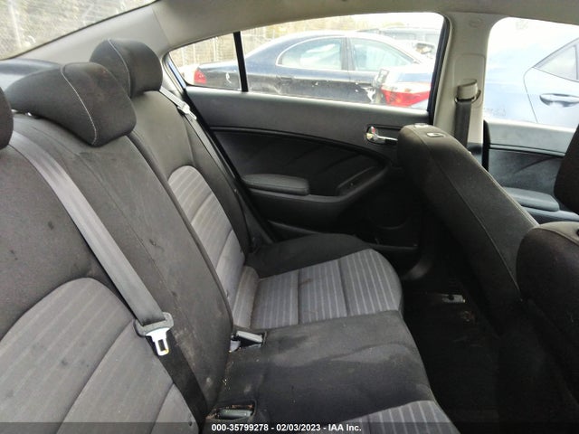 KIA FORTE S 2017 3KPFL4A72HE050051 Image 8