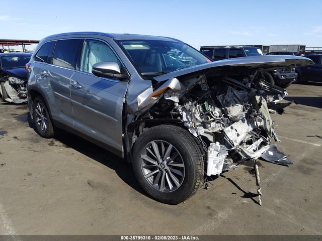 2019 Toyota Highlander, VIN: 5TDJZRFH4KS595267