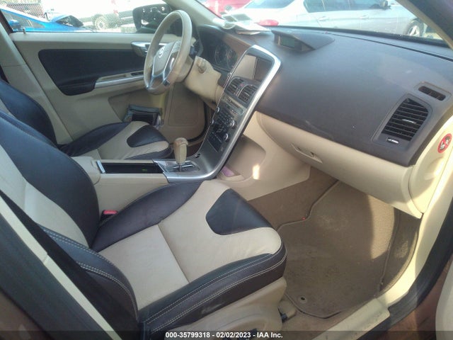 Volvo XC60 2011 YV4952DL8B2164514 Image 6