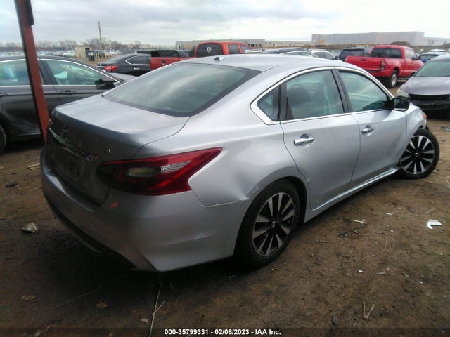2018 NISSAN ALTIMA 2.5 SV VIN: 1N4AL3APXJC174656