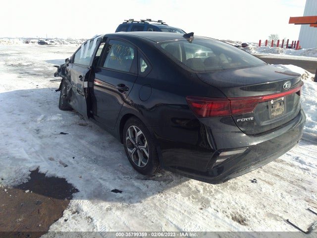 2019 KIA FORTE LXS VIN: 3KPF24AD3KE051435