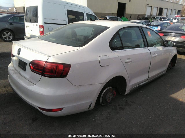 3VW5S7AJ7EM359749 Volkswagen Jetta Sedan Gli Autobahn W/nav