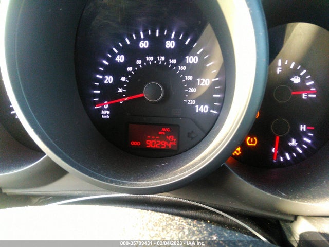 2013 KIA SOUL BASE VIN: KNDJT2A52D7614563