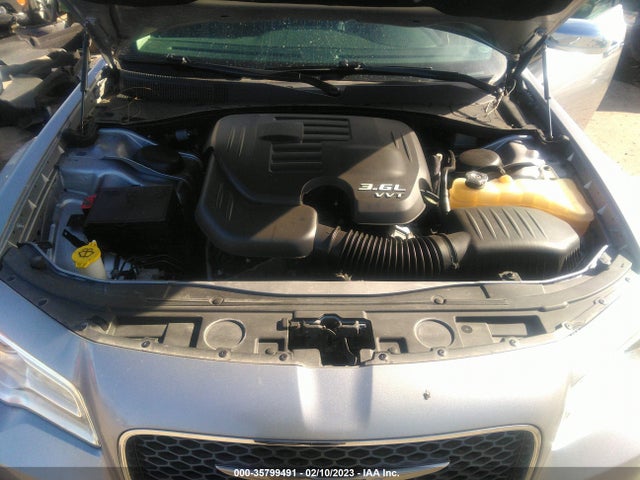 Chrysler 300 Limited 2018 2C3CCAKG6JH168473 Image 10