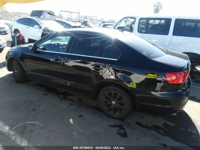 3VWD17AJ5EM431966 Volkswagen Jetta Sedan Se