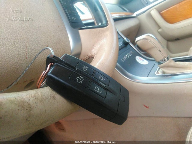 Lincoln MKS 2010 1LNHL9DR6AG611789 Image 11