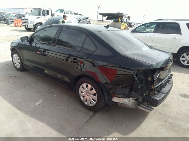 2016 Volkswagen Jetta, VIN: 3VW267AJ1GM272620