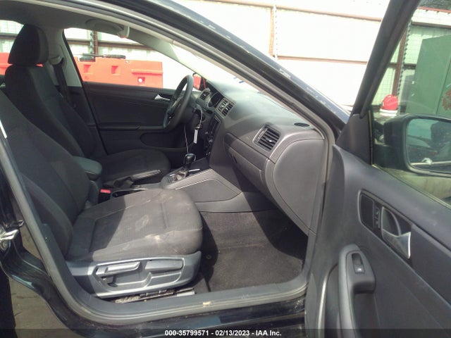 2016 Volkswagen Jetta, VIN: 3VW267AJ1GM272620