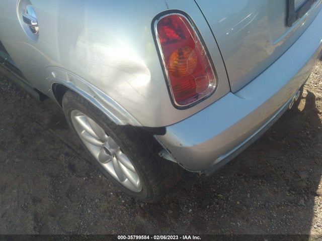 2002 MINI COOPER HARDTOP WMWRE33472TD57752 Photo 5