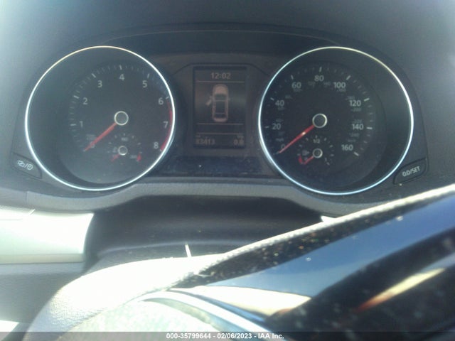 1VWAT7A3XGC055784 Volkswagen Passat 1.8t S