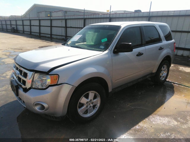 2012 FORD ESCAPE XLS VIN: 1FMCU0C70CKC53835