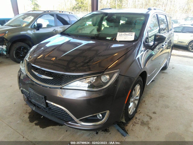 Chrysler Pacifica Touring L 2018 2C4RC1BG4JR139344 Image 2