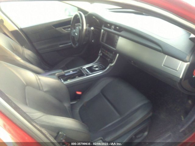 SAJBD4BV6GCY17626 Jaguar Xf 35t Premium