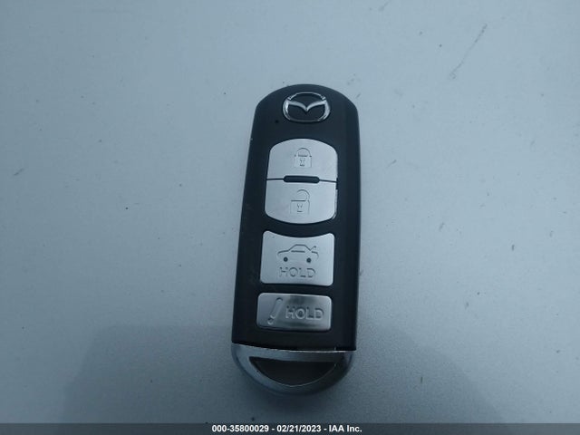 2017 Mazda 3, VIN: JM1BN1W31H1105413