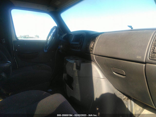 Dodge RAM VAN 2001 2B6HB11Y81K556794 Image 6