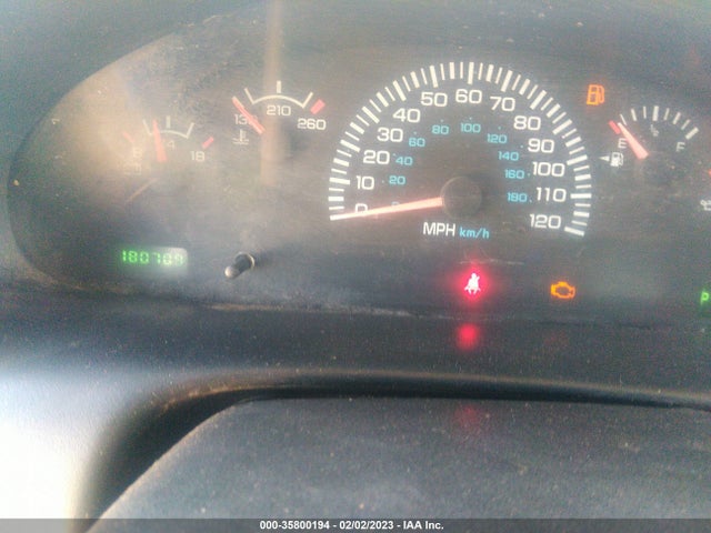 Dodge RAM VAN 2001 2B6HB11Y81K556794 Image 8