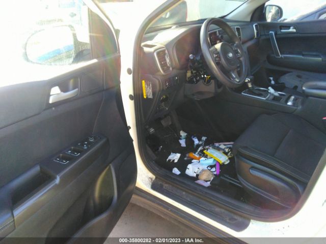 KNDPMCAC4J7336837 KIA Sportage Lx