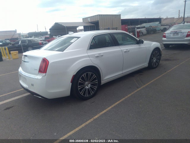 2C3CCAAGXFH930793 Chrysler 300 Limited