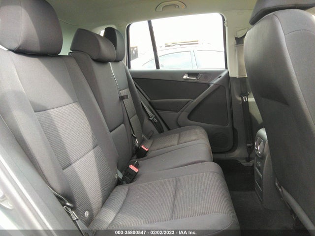 WVGAV7AX4JK004550 Volkswagen TIGUAN LIMITED