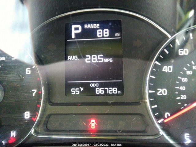 3KPFK4A70HE012403 KIA FORTE LX