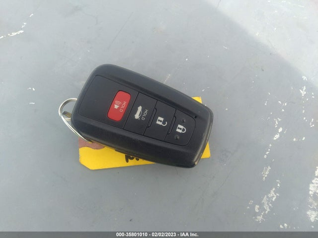 Toyota Camry 2018 4T1B31HK5JU001727 Image 3